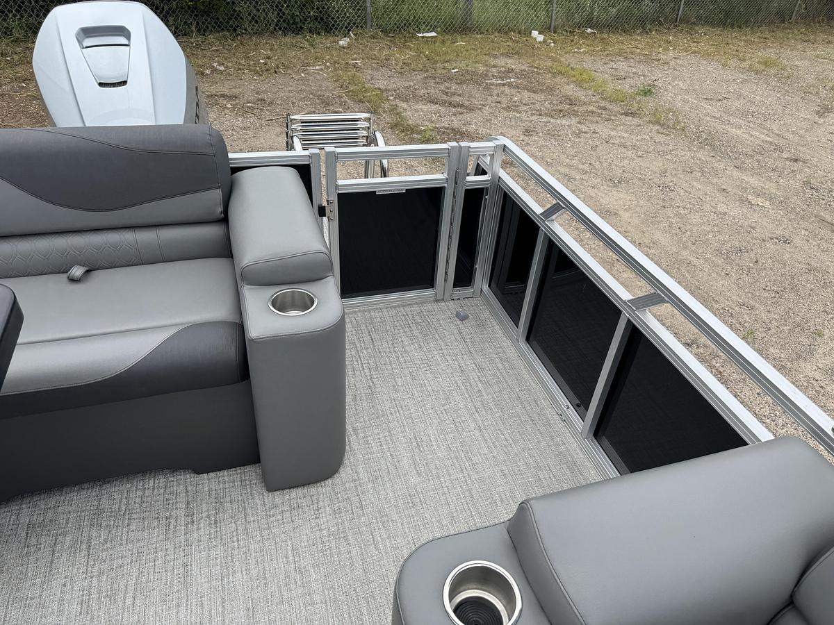 Used 2023 Tahoe Pontoons LTZ 2385 Elite Cruise & Honda 115HP 4-Stroke EFI