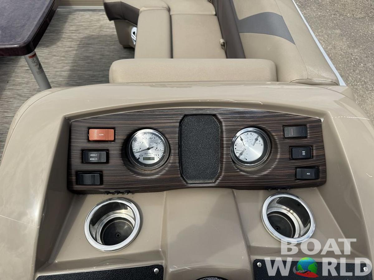 Used 2021 Bennington 22 SSR Pontoon