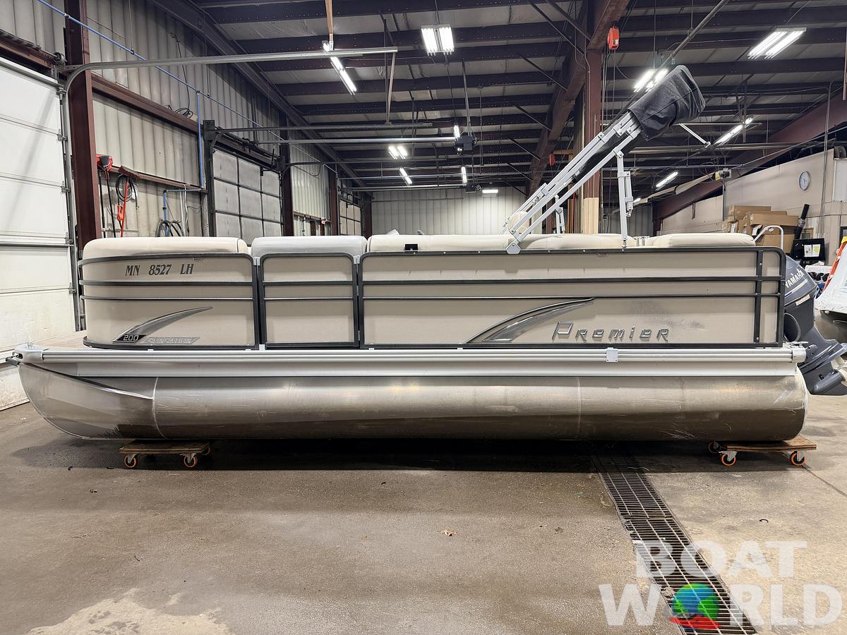 Used 2015 Premier 200 SunSation Pontoon
