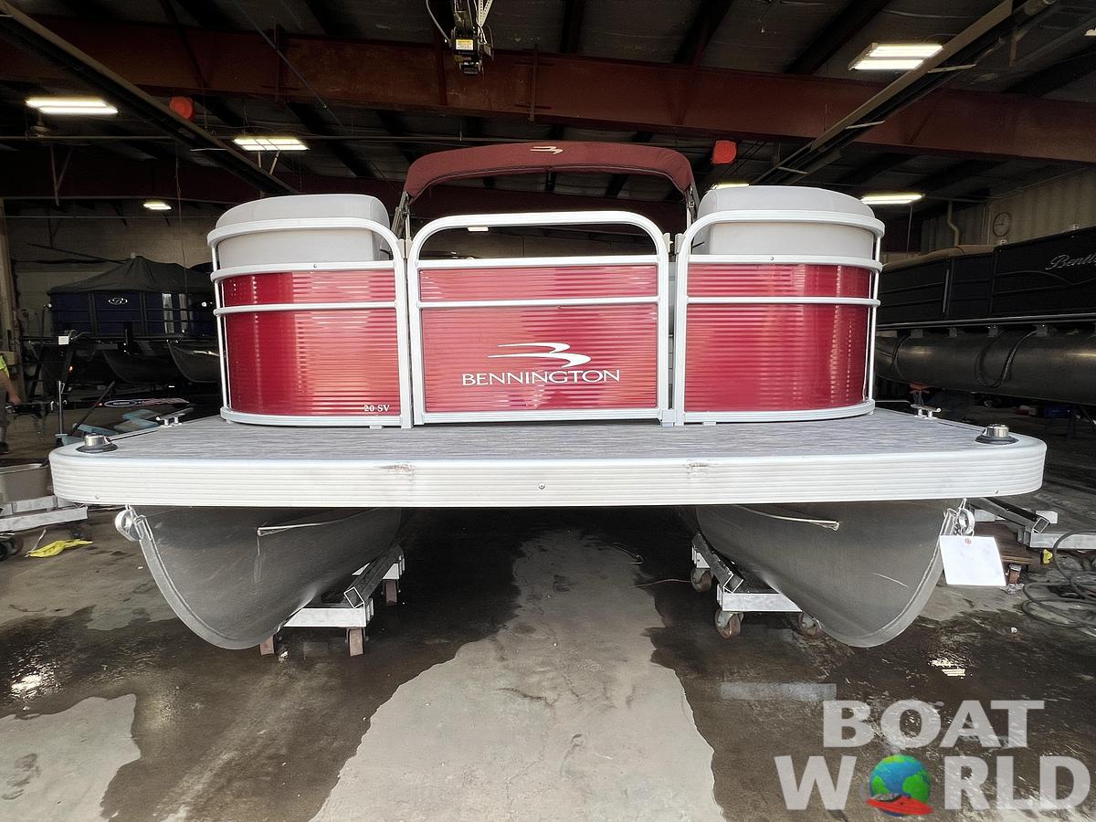 Used 2020 Bennington 20 SLV & 50HP Yamaha 4Stroke -$27,995