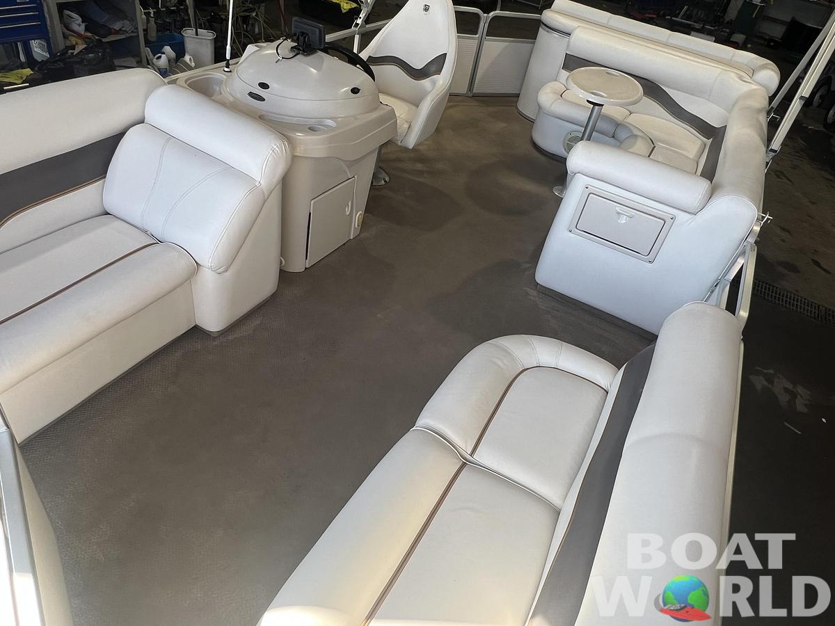 Used 2005 Premier 210 SunSation & 50HP Yamaha 4Stroke -$14,995