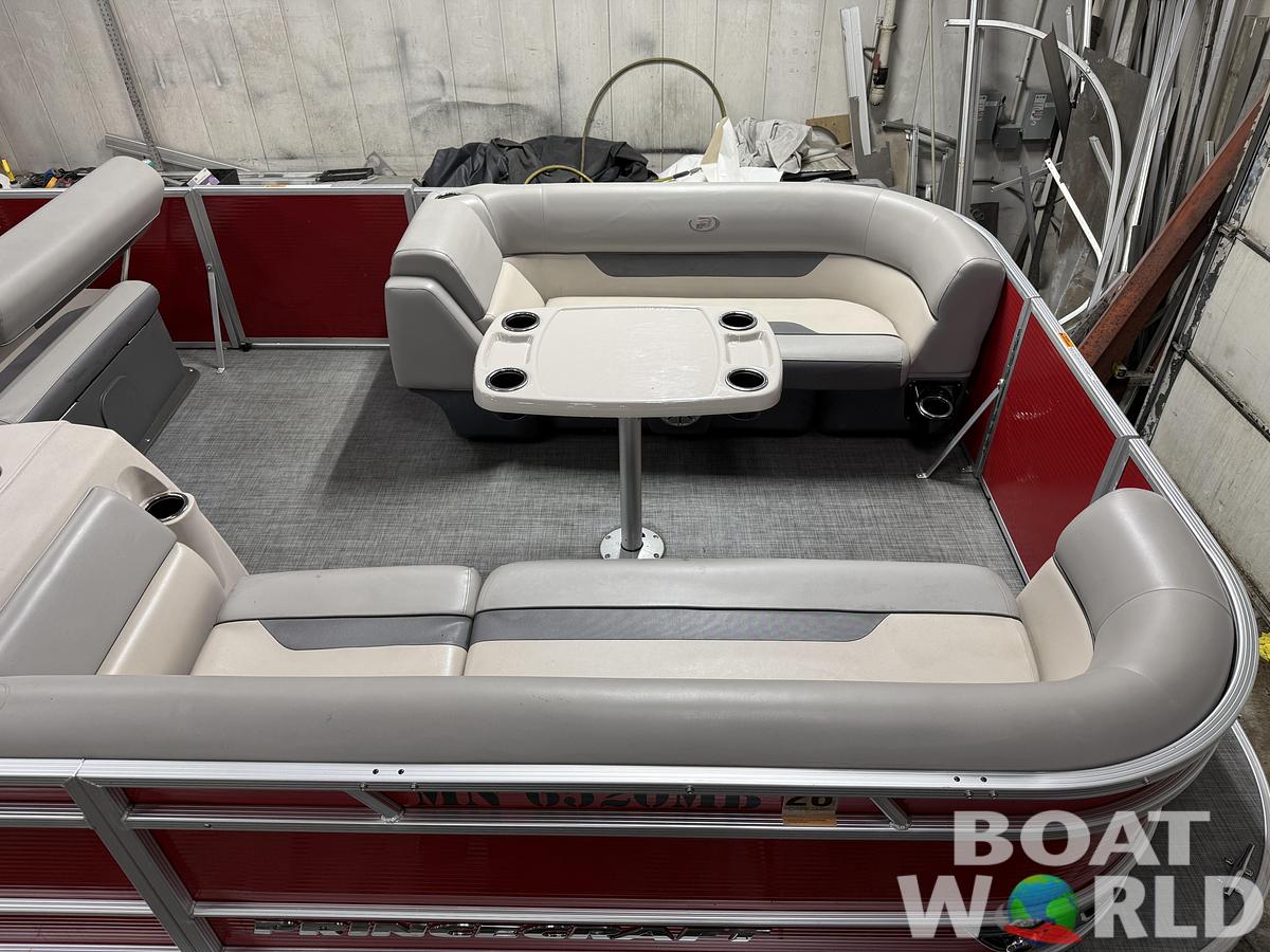 Used 2021 Princecraft Vectra 23 RL Dinette Swingback Pontoon & 115HP