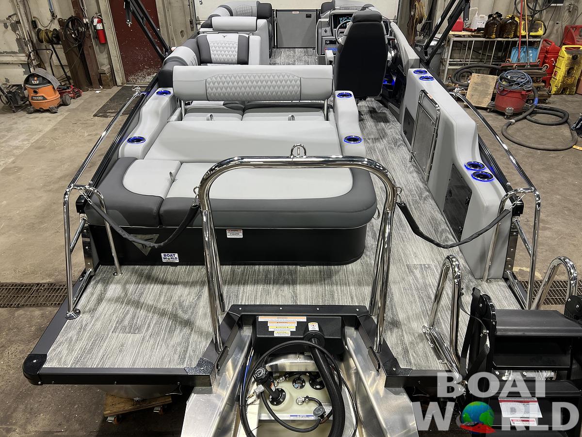 2026 Tahoe Pontoons Cascade 2385 Swingback (VRB) Tritoon