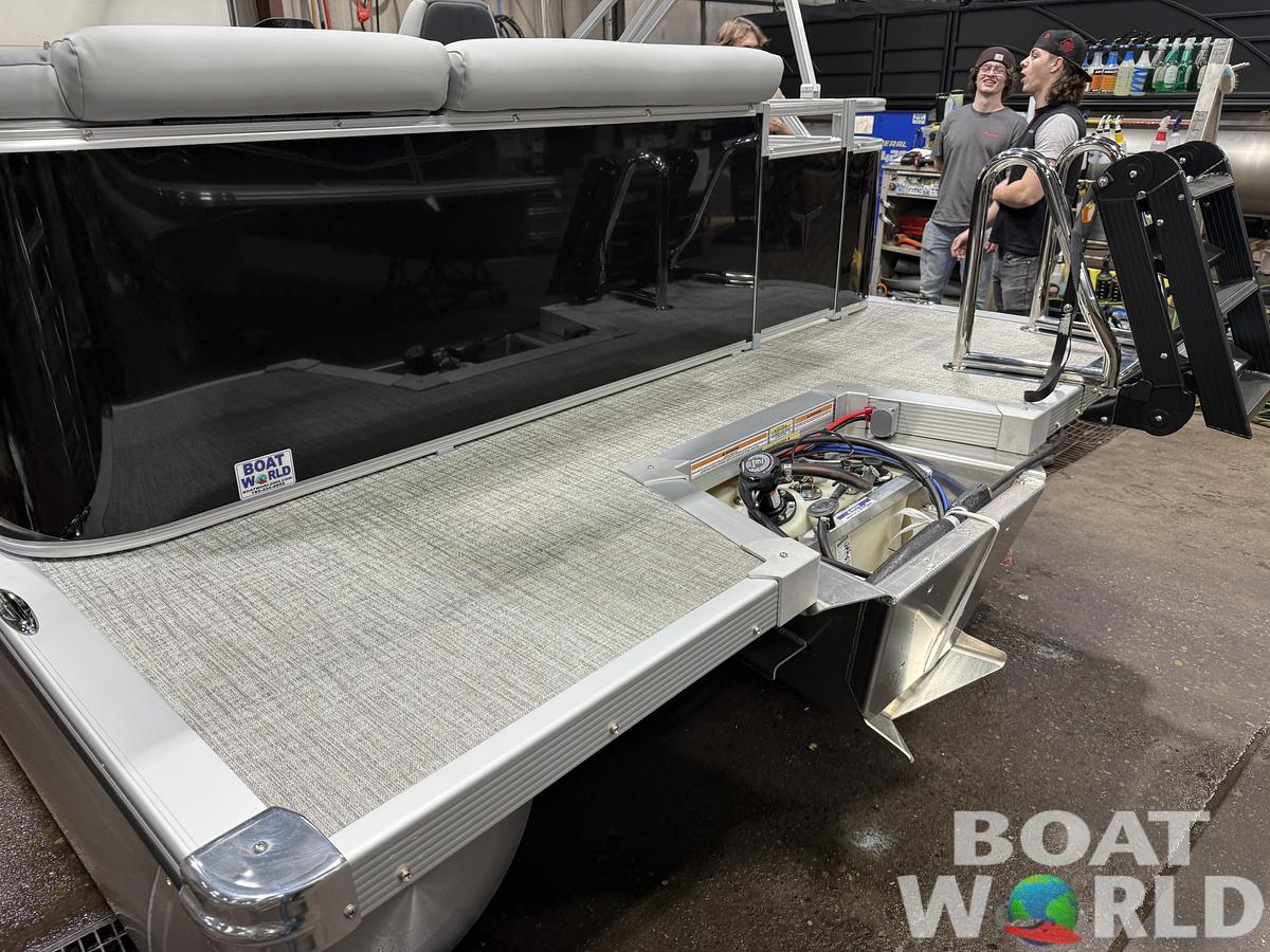 2026 Tahoe Pontoons LTZ 1985 Cruise Pontoon