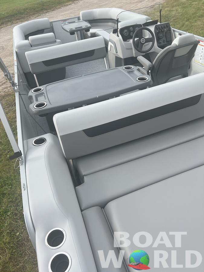 2026 Princecraft Vectra 23 RL Dinette Swingback Pontoon 