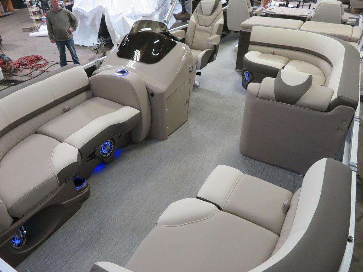 Used 2023 Tahoe Pontoons Cascade 2385 Rear Fish Tritoon & 150HP 4-Stroke EFI