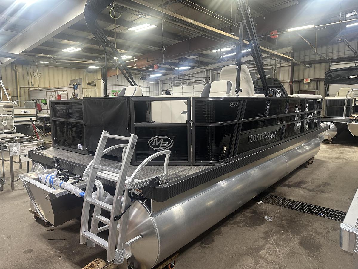 2025 Montego Bay 8522 Fish & Cruise Deluxe Pontoon & Honda 4-Stroke EFI