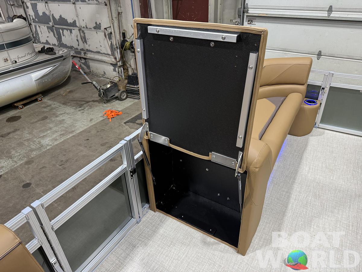 2026 Tahoe Pontoons Sport 2385 Rear Fish Tritoon 