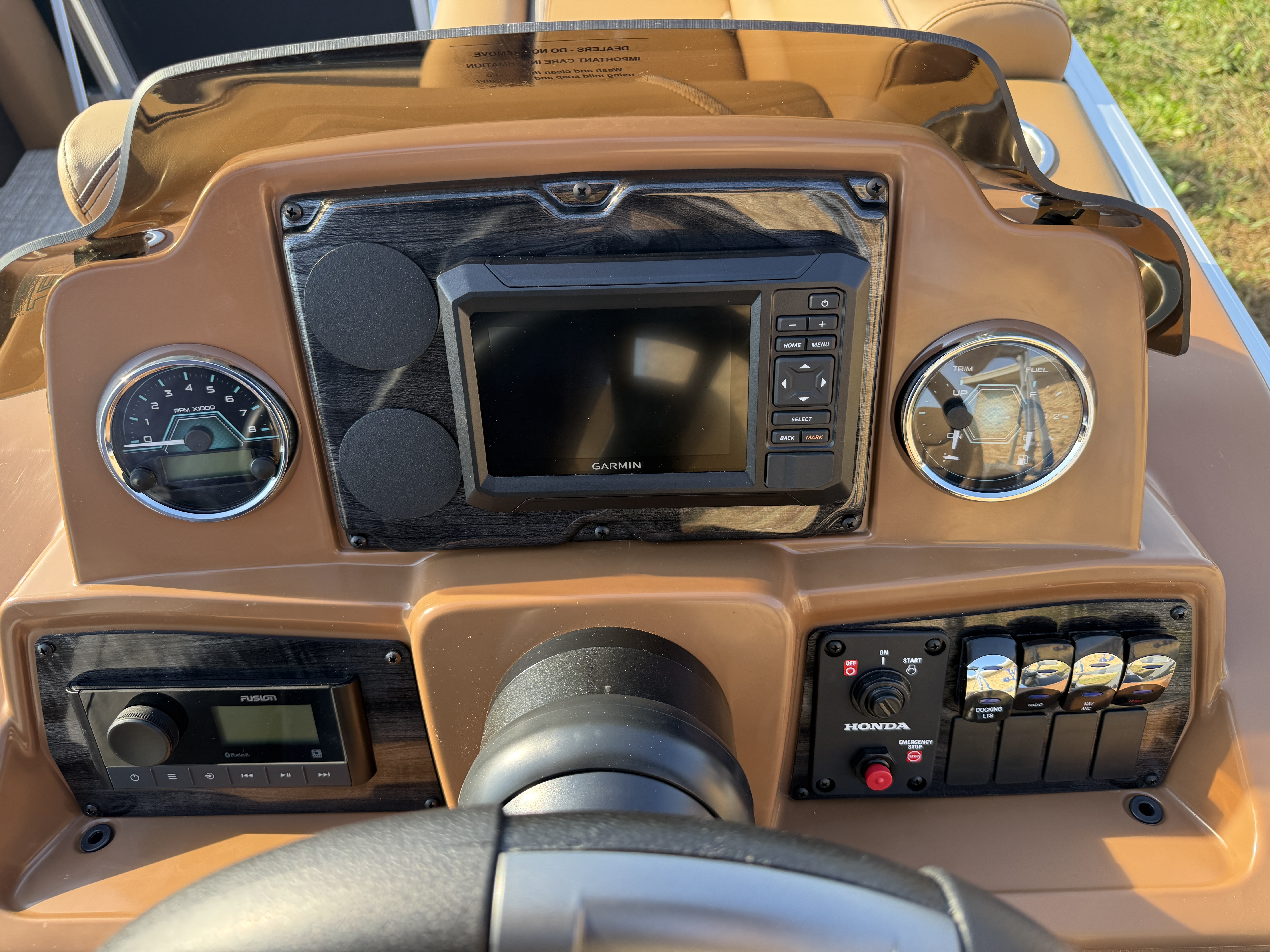 2027 Tahoe Sport VRB 2180 Swingback $31995