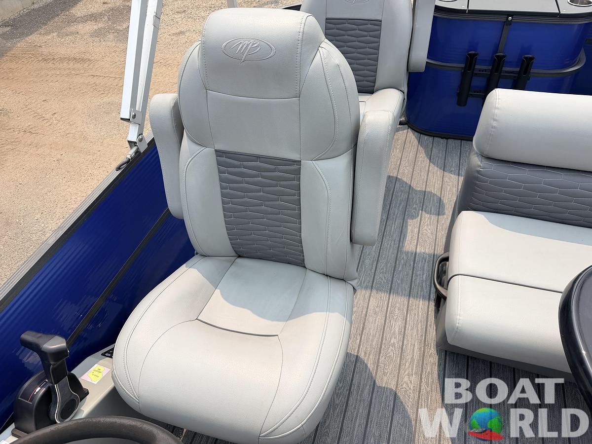 Used 2021 Montego Bay 8522 Fish & Cruise Deluxe Pontoon & 90HP Honda 4Stroke -$29,995
