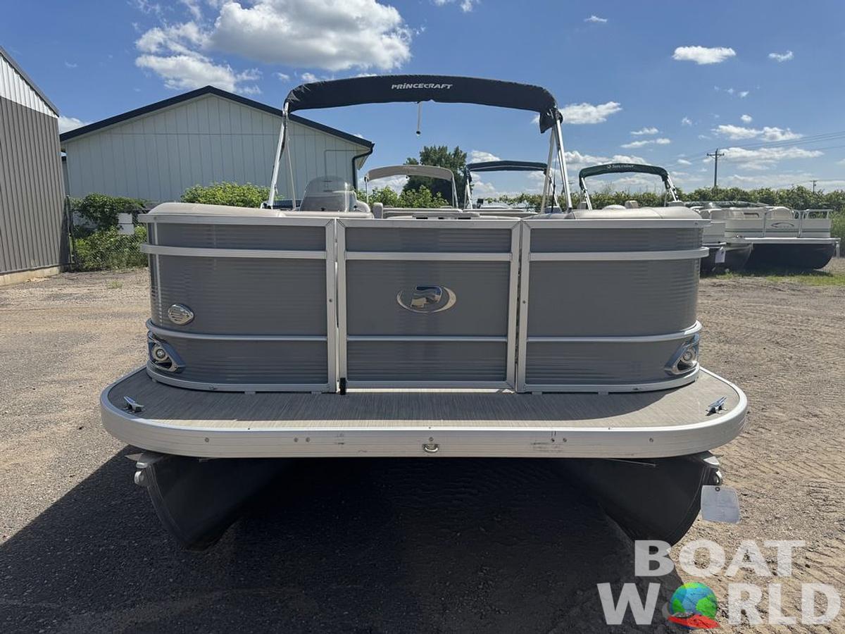 Used 2020 Princecraft Vectra 19 Pontoon