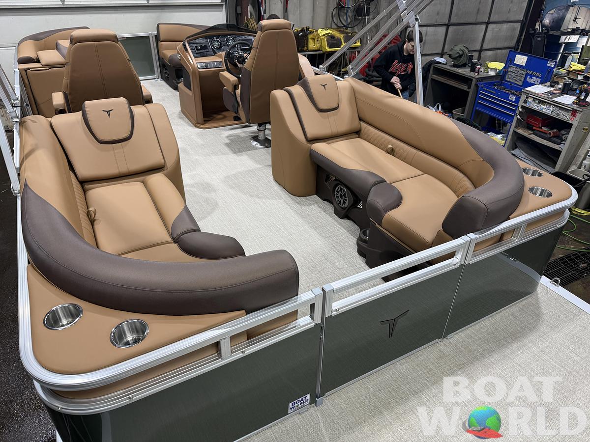 2026 Tahoe Pontoons LTZ 2385 Quad Lounge 