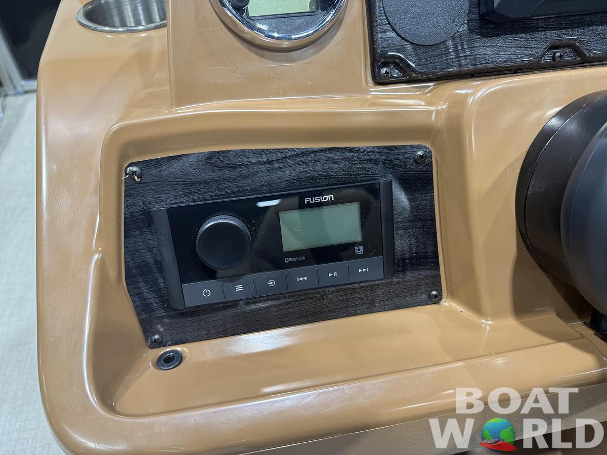 2026 Tahoe Pontoons Sport 2180 Swingback (VRB)