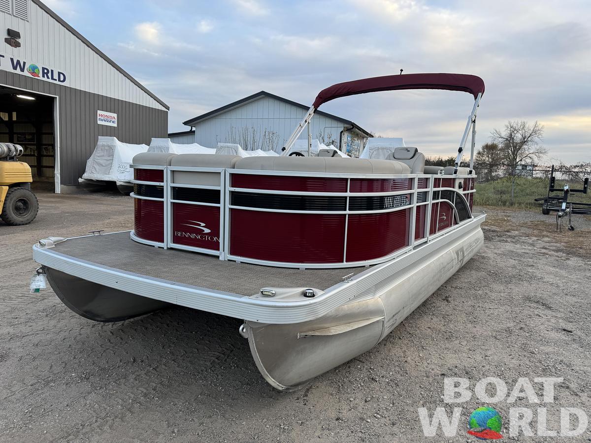Used 2019 Bennington 21 SX Pontoon