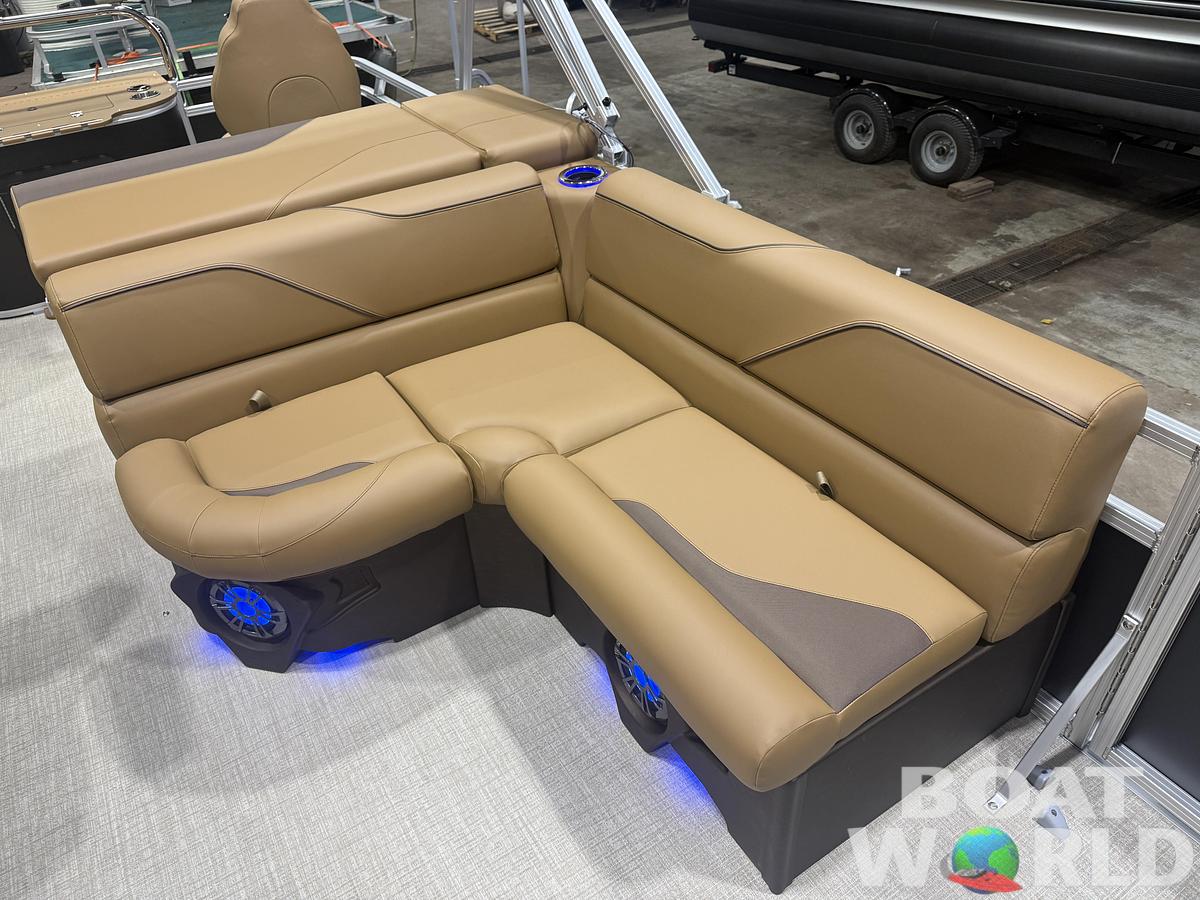 2026 Tahoe Pontoons Sport 2385 Rear Fish Tritoon