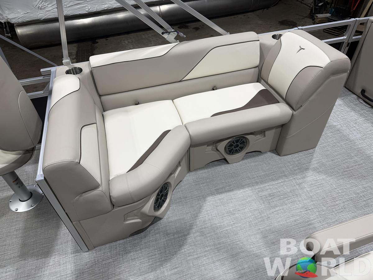 2026 Tahoe Sport Fish & Cruise 23E80 Pontoon $33995