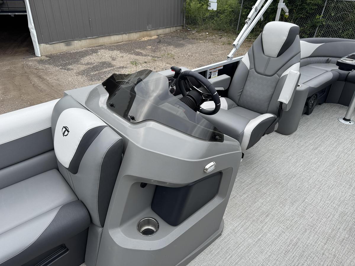 Used 2023 Tahoe Pontoons LTZ 2385 Elite Cruise & Honda 115HP 4-Stroke EFI