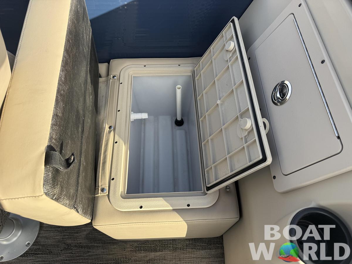 Used 2022 Sweetwater 21' Quad Fish Pontoon