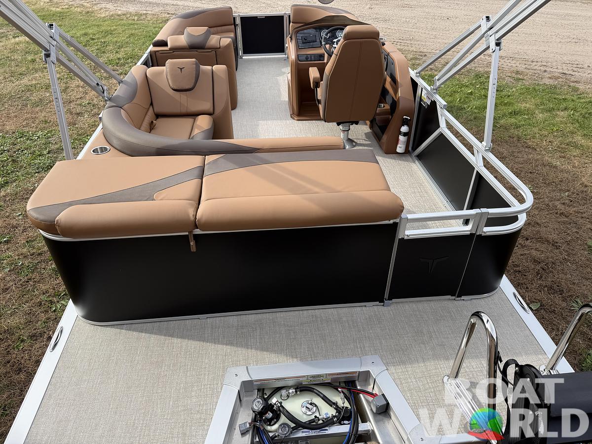 2026 Tahoe LTZ 2185 Cruise Pontoon