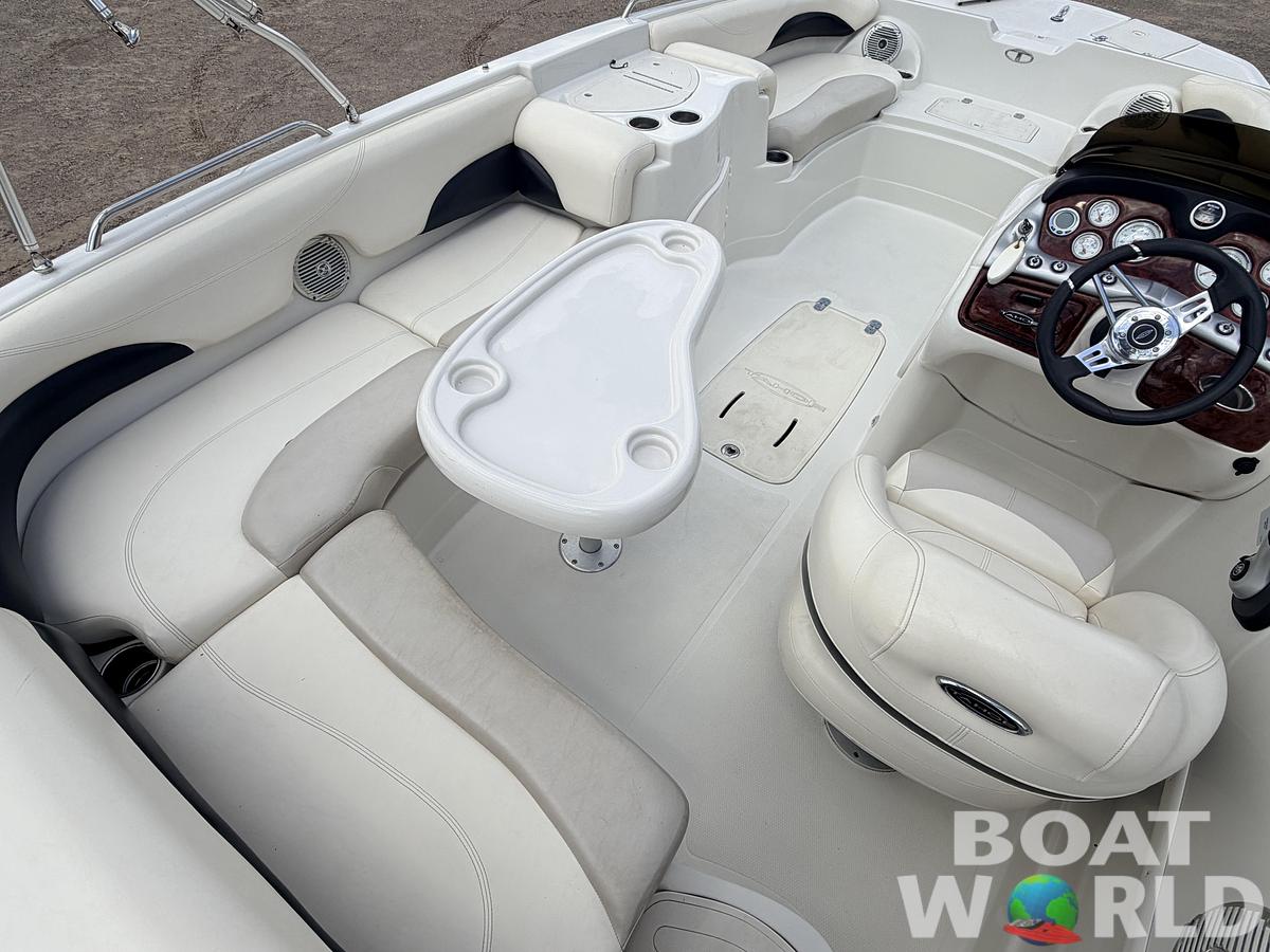 Used 2011 Tahoe 215 Xi Deck Boat & 220HP Mercruiser V8 -$17,995