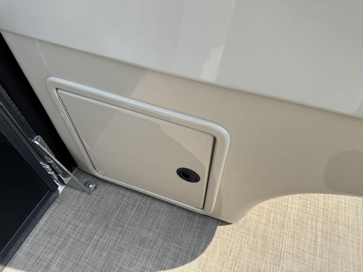 Used 2017 Palm Beach Cast Master 200 Pontoon WITH Sea Legs