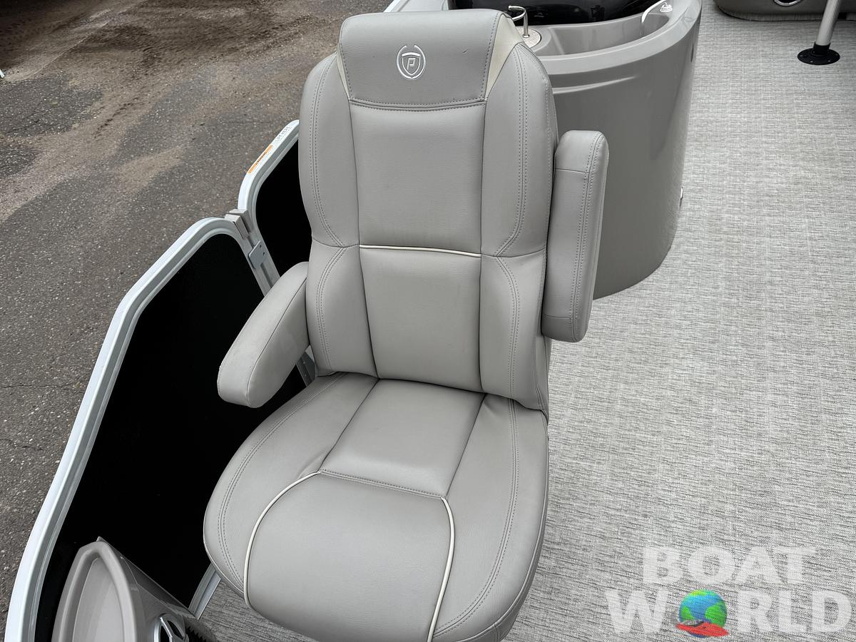 Used 2018 Premier 220 Explorer Pontoon