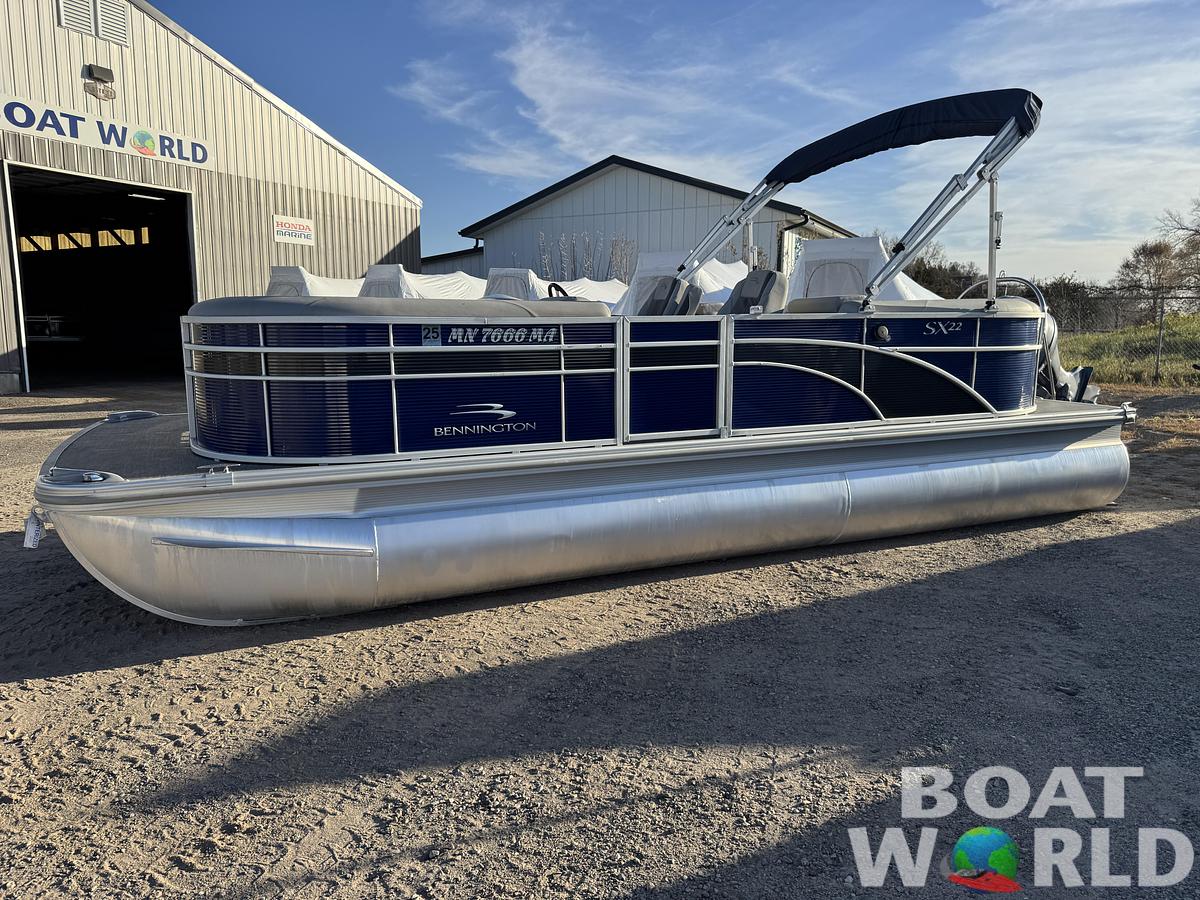 Used 2021 Bennington 22 SX Pontoon