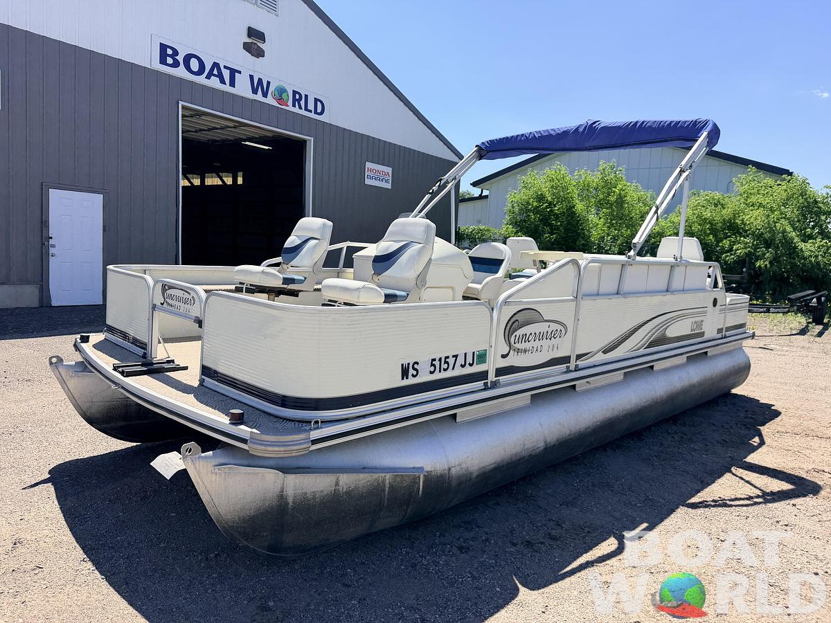 Used 2001 Lowe SunCruiser Trinidad 204 & 50HP Mercury 4Stroke -$11,995