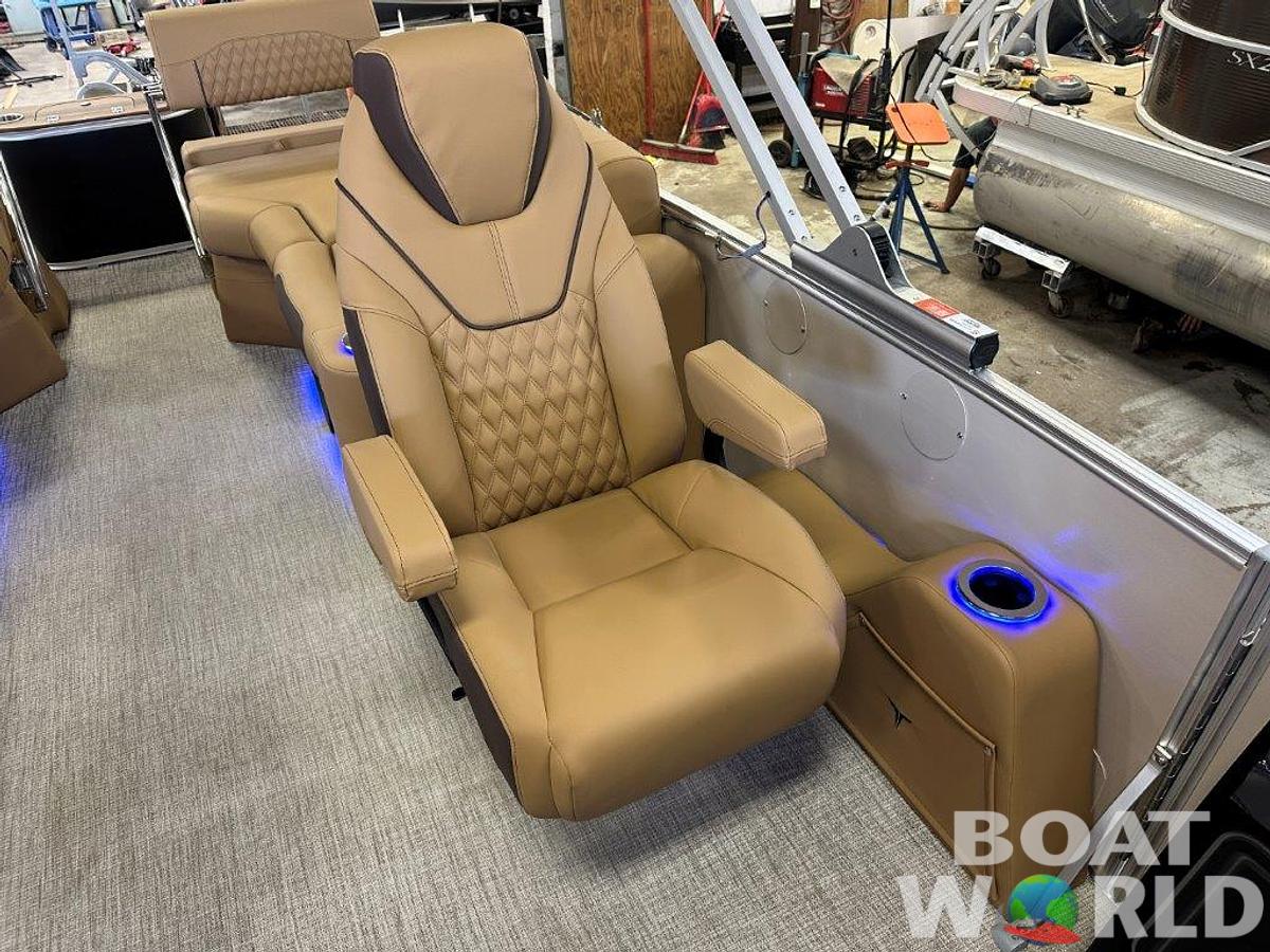 2025 Tahoe Pontoons Cascade 2385 Quad Lounge Shift SS & Honda 4-Stroke EFI