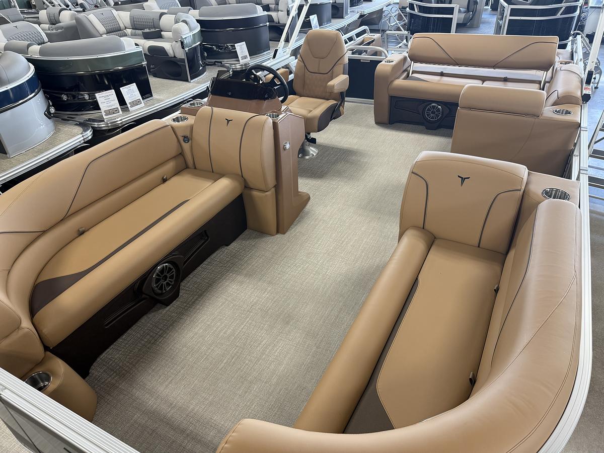 2026 Tahoe Pontoons Sport 2385 Swingback (VRB) & Honda 4-Stroke EFI