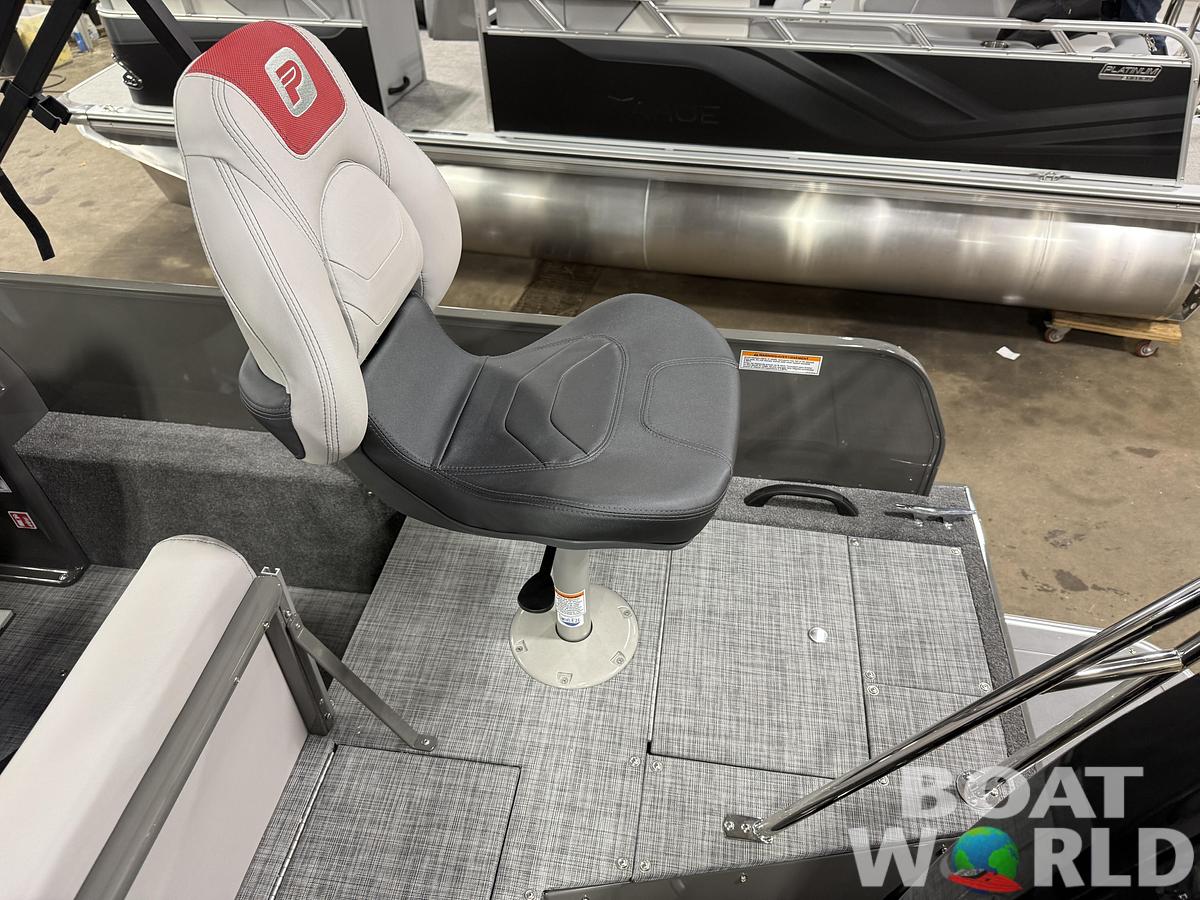 2024 Princecraft Ventura 224 Deckboat 