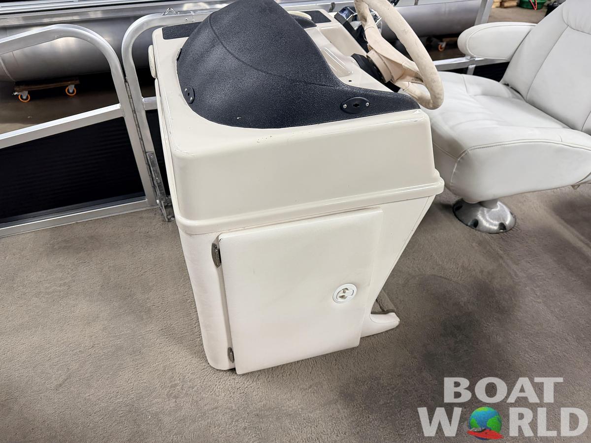 Used 2006 Misty Harbor 1880 CF Explorer Pontoon