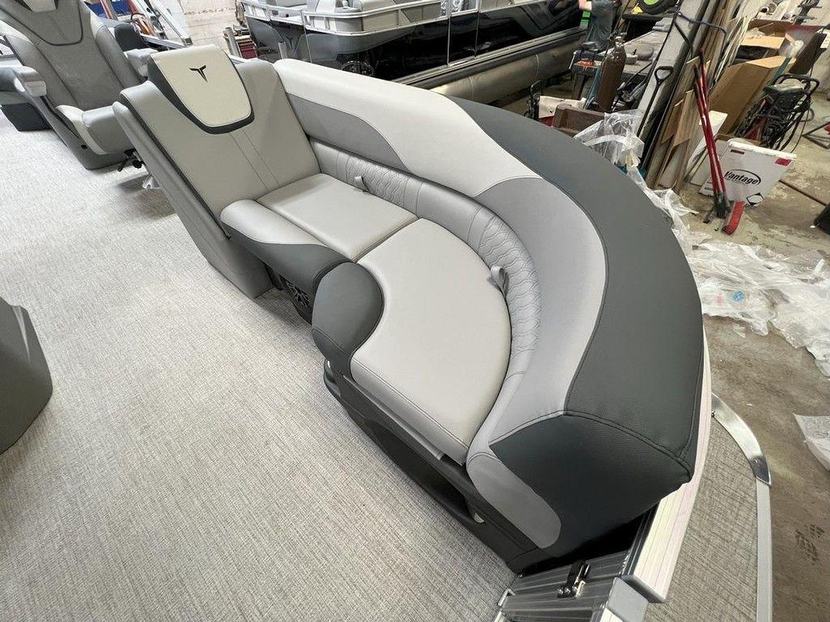 2025 Tahoe Pontoons LTZ 2385 Quad Lounge Shift SS & Honda 4-Stroke EFI