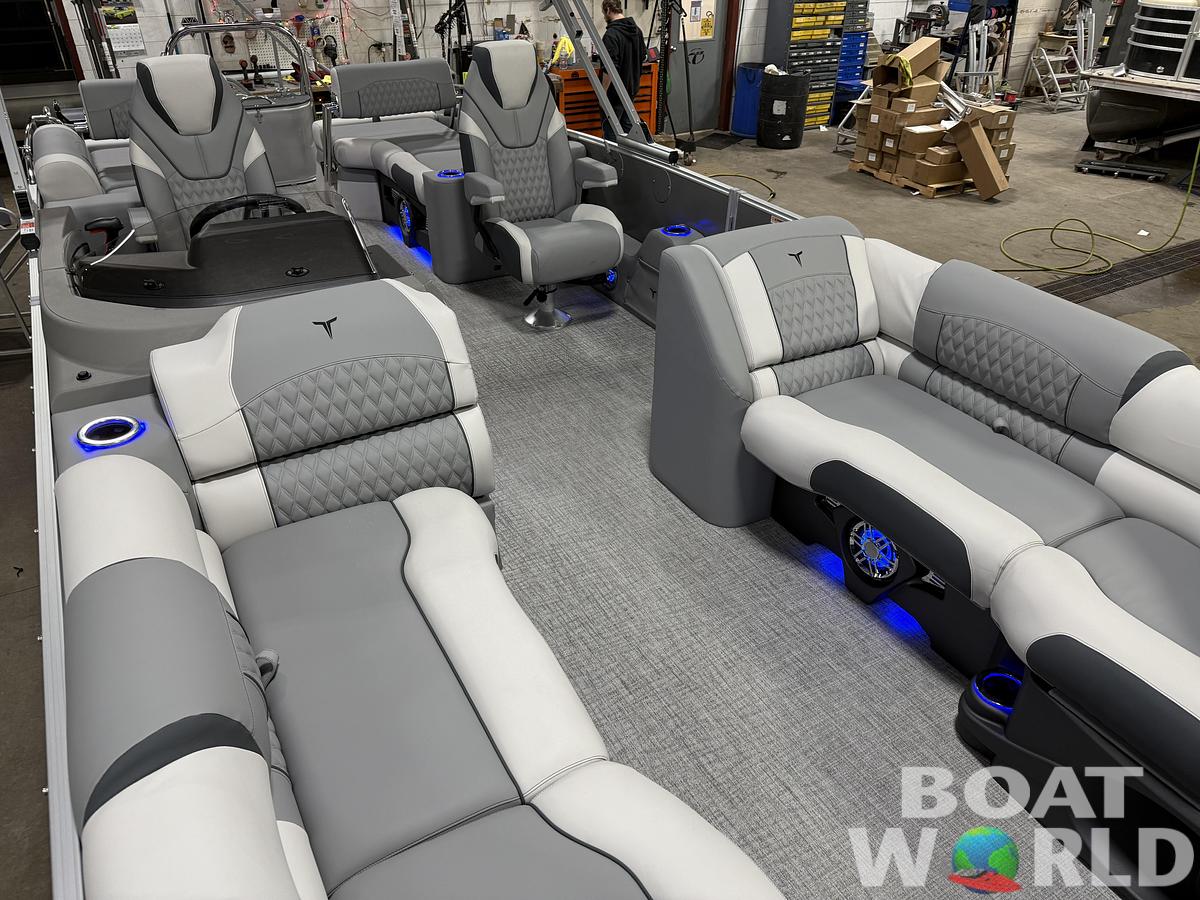 2025 Tahoe Pontoons Cascade 2385 Quad Lounge Shift SS Tritoon & Honda 4-Stroke EFI