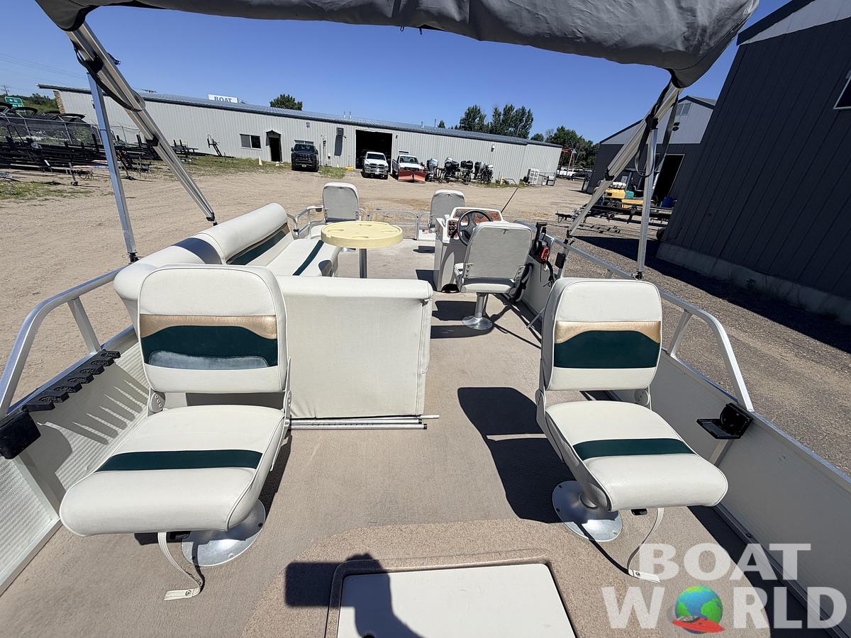 Used 2010 Palm Beach 2023 Fishmaster & 60HP Mercury 4Stroke -$12,995