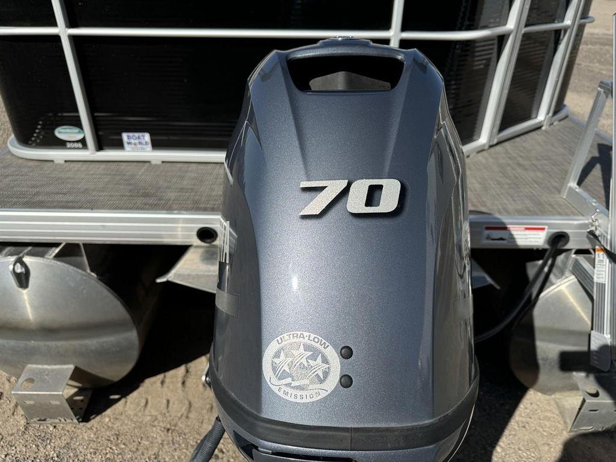 Used 2020 Sweetwater SW 2086 Cruise Pontoon with 70HP Yamaha 4-S EFI