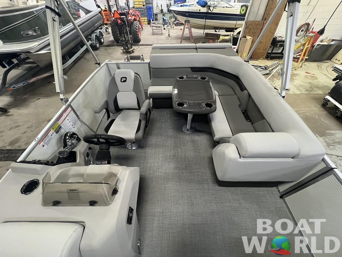 2025 Princecraft 21 Sportfisher 2-S Pontoon & Mercury 4-Stroke EFI