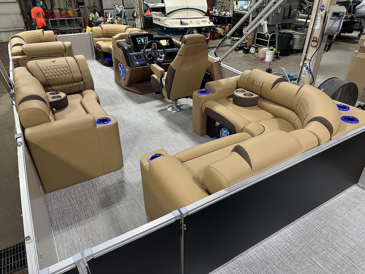 2025 Tahoe Pontoons Cascade 2385 Elite Tritoon & 225HP