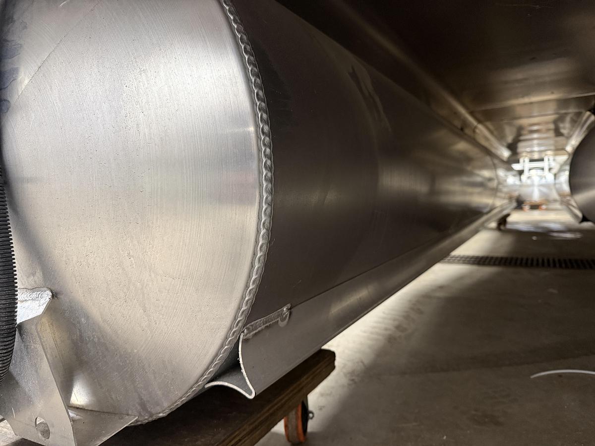 2025 Bentley Pontoons Legacy 223 Swingback Tritoon & Honda 4-Stroke EFI