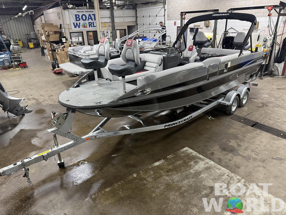 2024 Princecraft Ventura 224 Deckboat 
