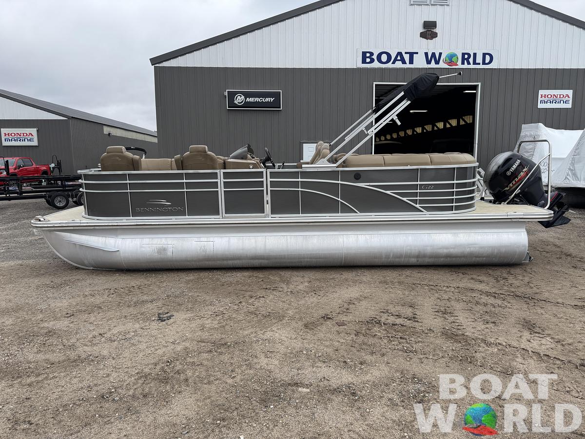 Used 2016 Bennington 2250 GSR Pontoon