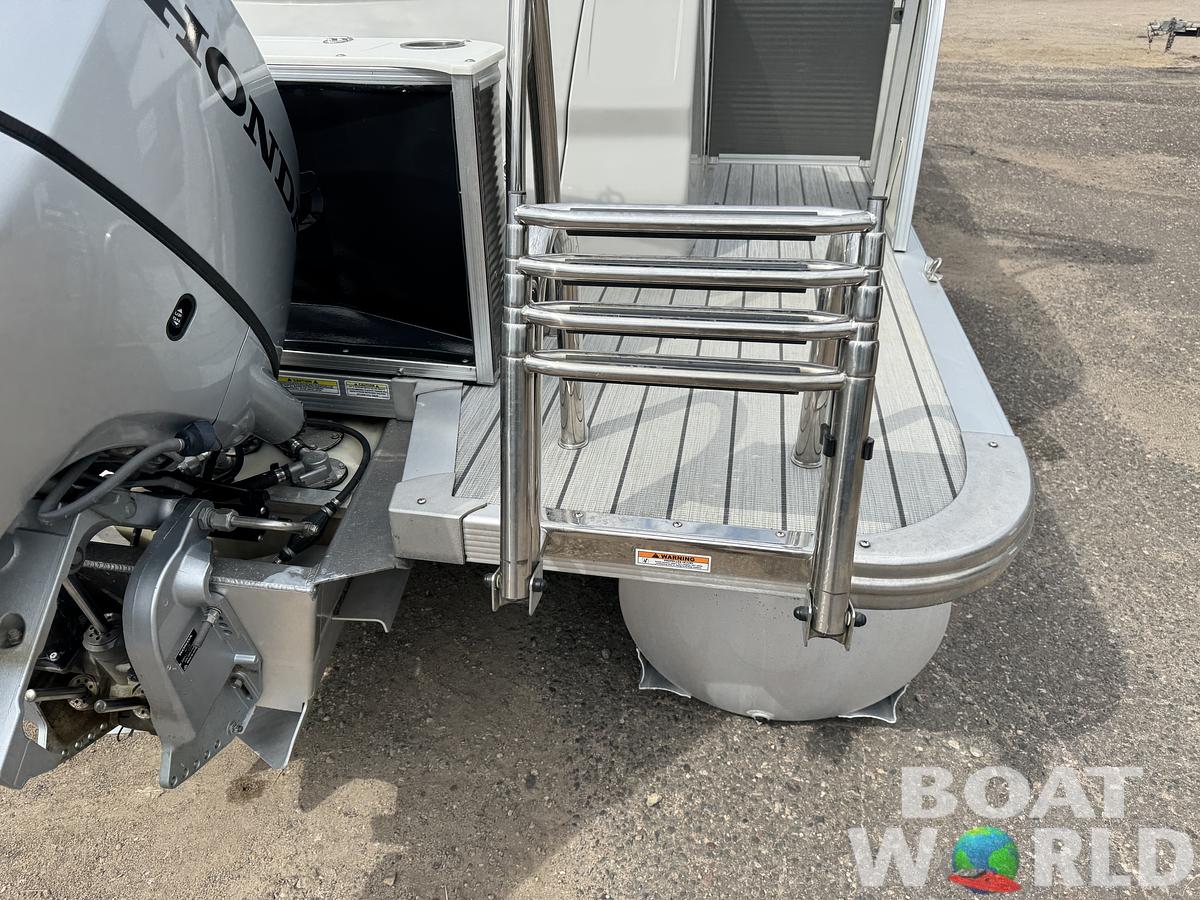 Used 2019 Tahoe Cascade 2385 RJ Pontoon