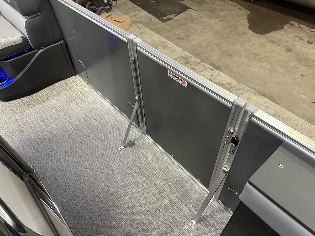 2025 Tahoe Pontoons GEOfish CRF 2585 Tritoon & 225HP Outboard