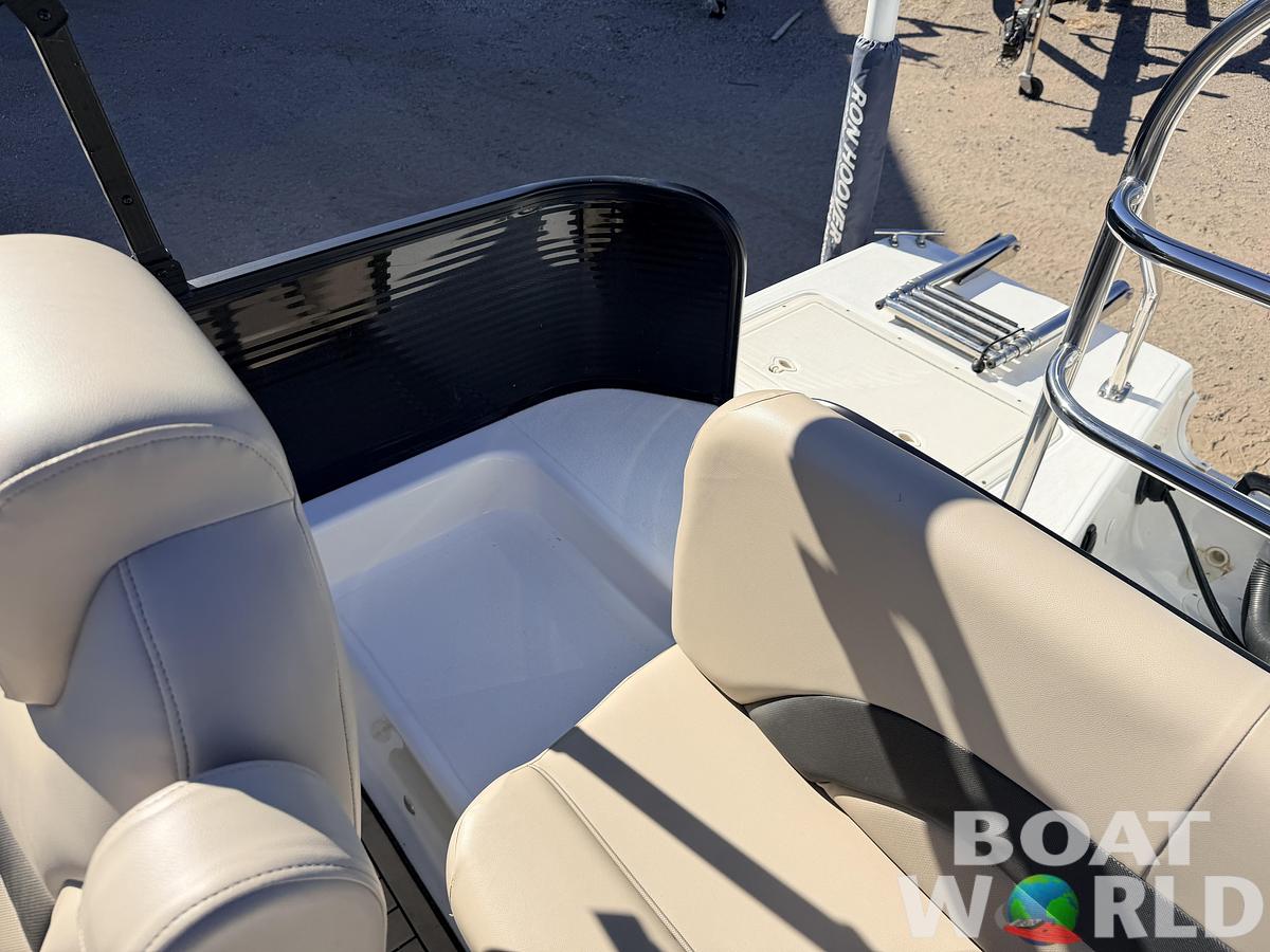 Used 2021 Hurricane Fun Deck 198 with 140HP Suzuki & Tandem Axle Trailer -$31,995