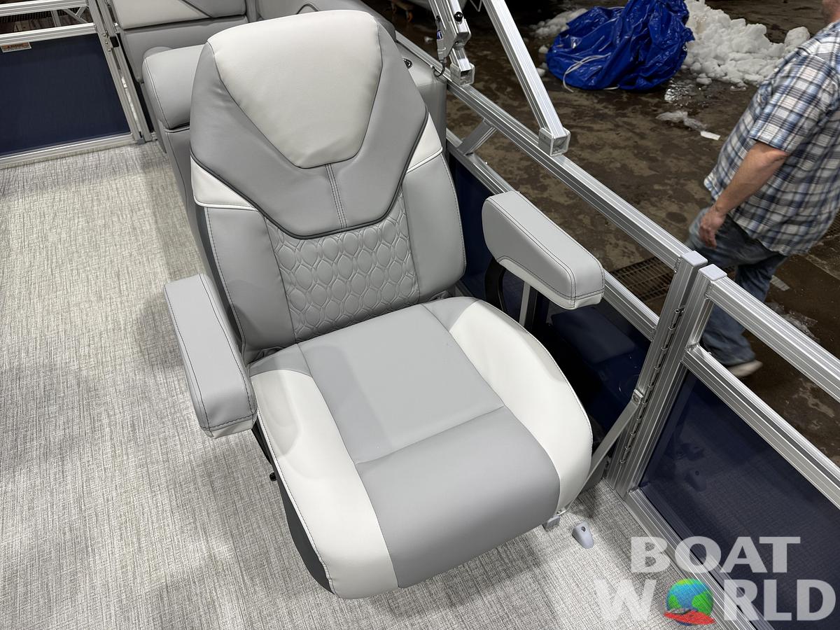 2026 Tahoe Pontoons Sport 2180 Quad Lounge 