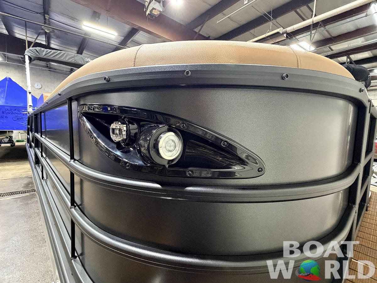 2026 Bentley Legacy 220 Swingback Pontoon $38995