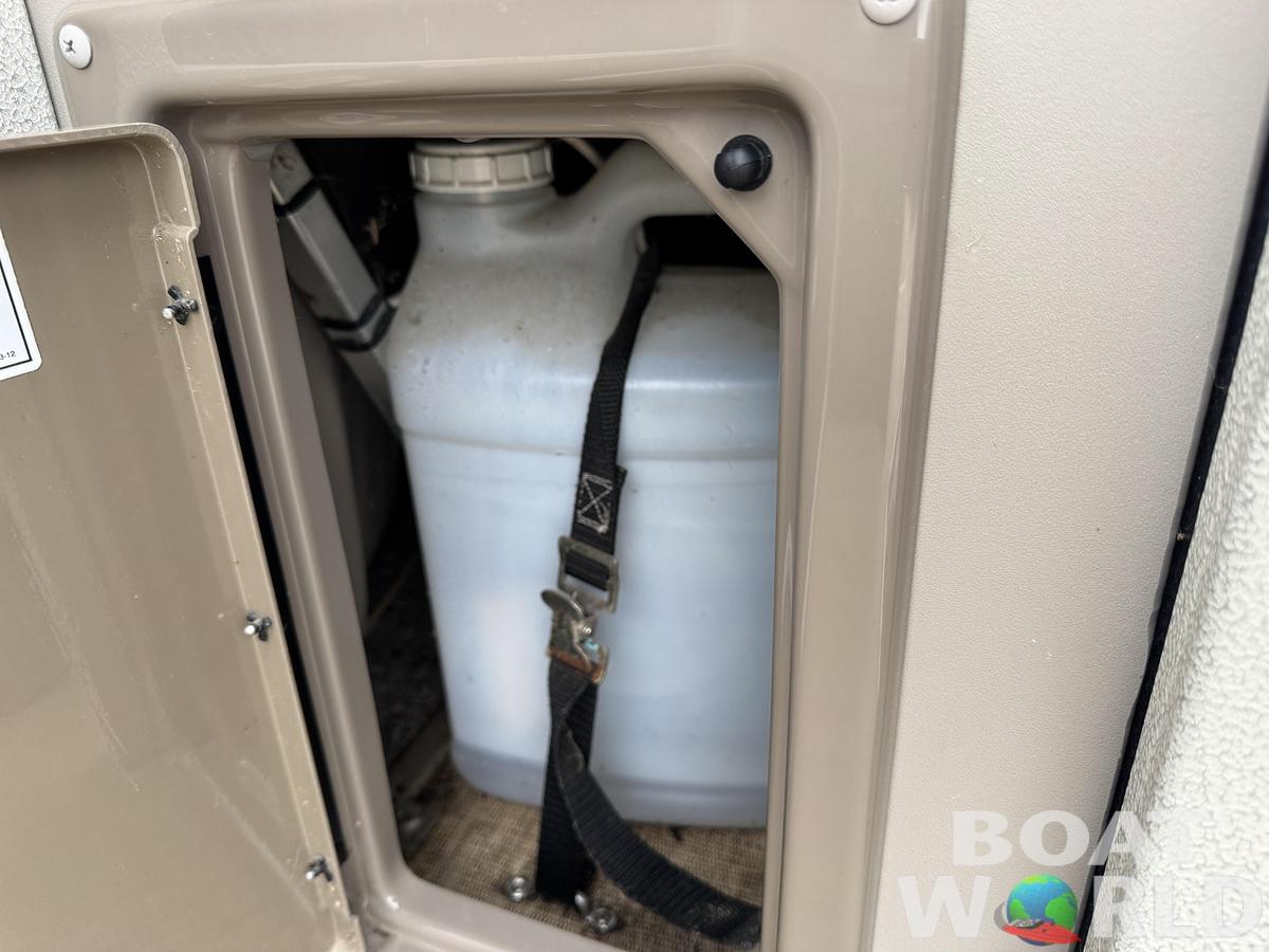 Used 2013 Premier 250 Intrigue Pontoon with 140HP Suzuki Fourstroke EFI