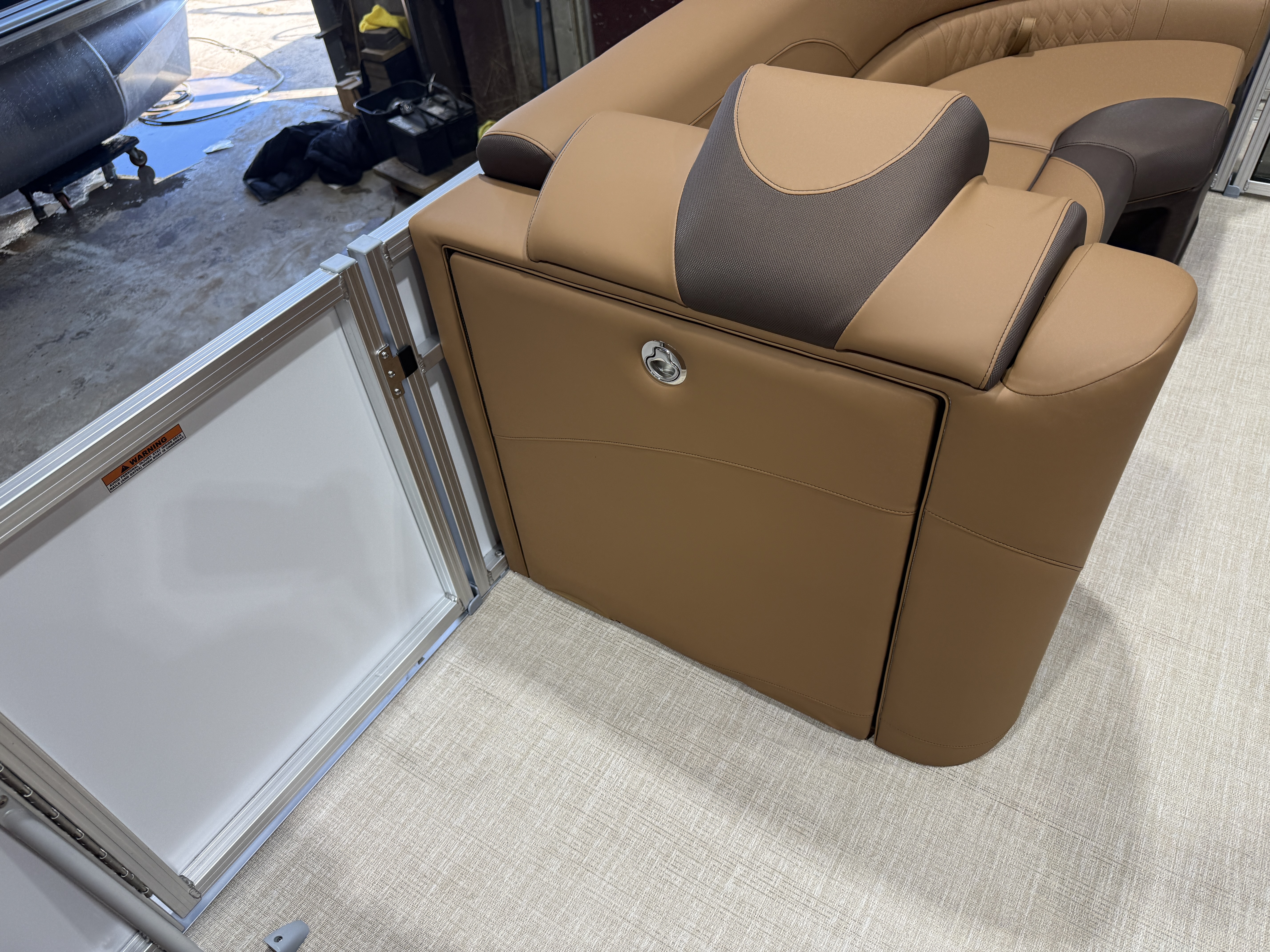 2027 Tahoe LTZ 2385 VRB Swingback Pontoon $41995