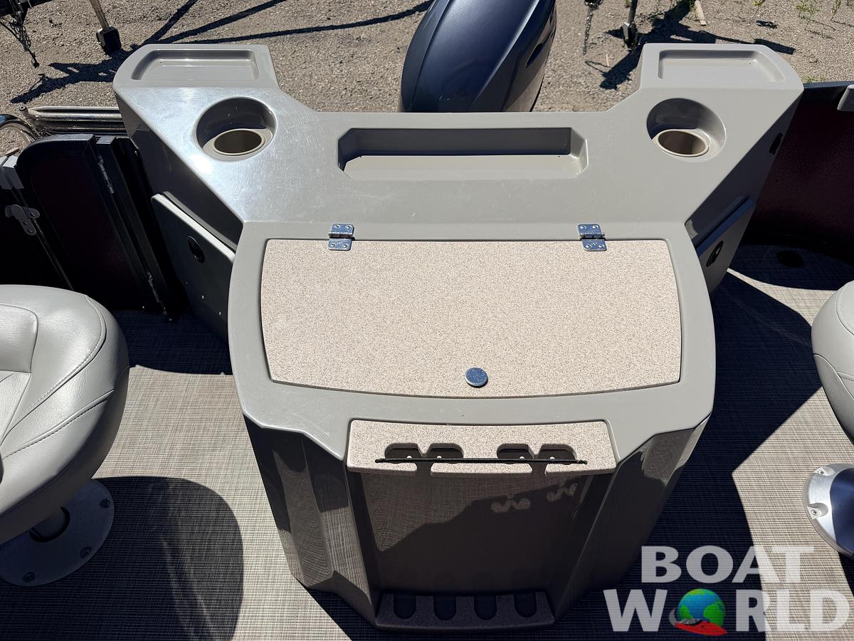 Used 2016 Premier 220 Explorer