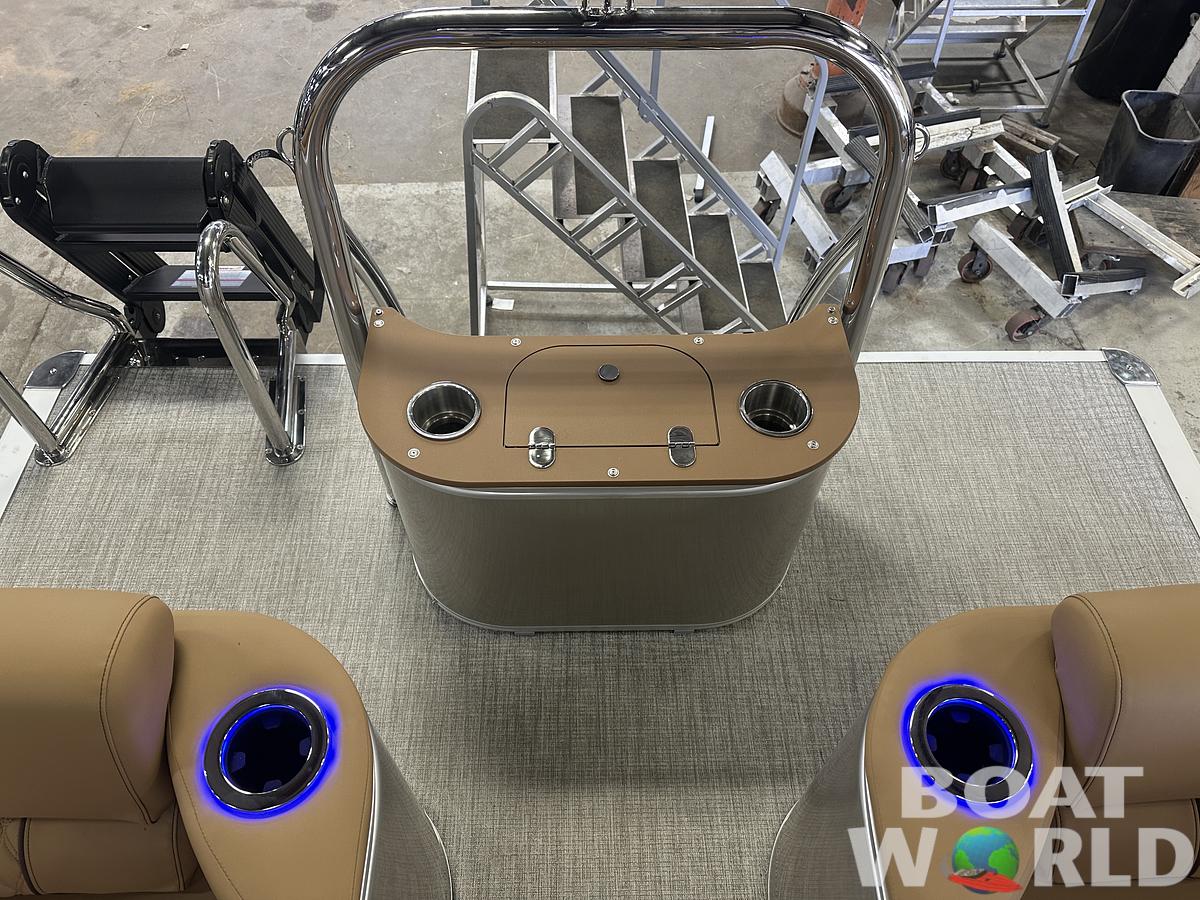 2025 Tahoe Pontoons Cascade 2385 Quad Lounge & Honda 4-Stroke EFI